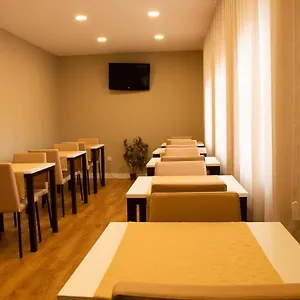 residencial-gouveia.hotelscoimbra.com/